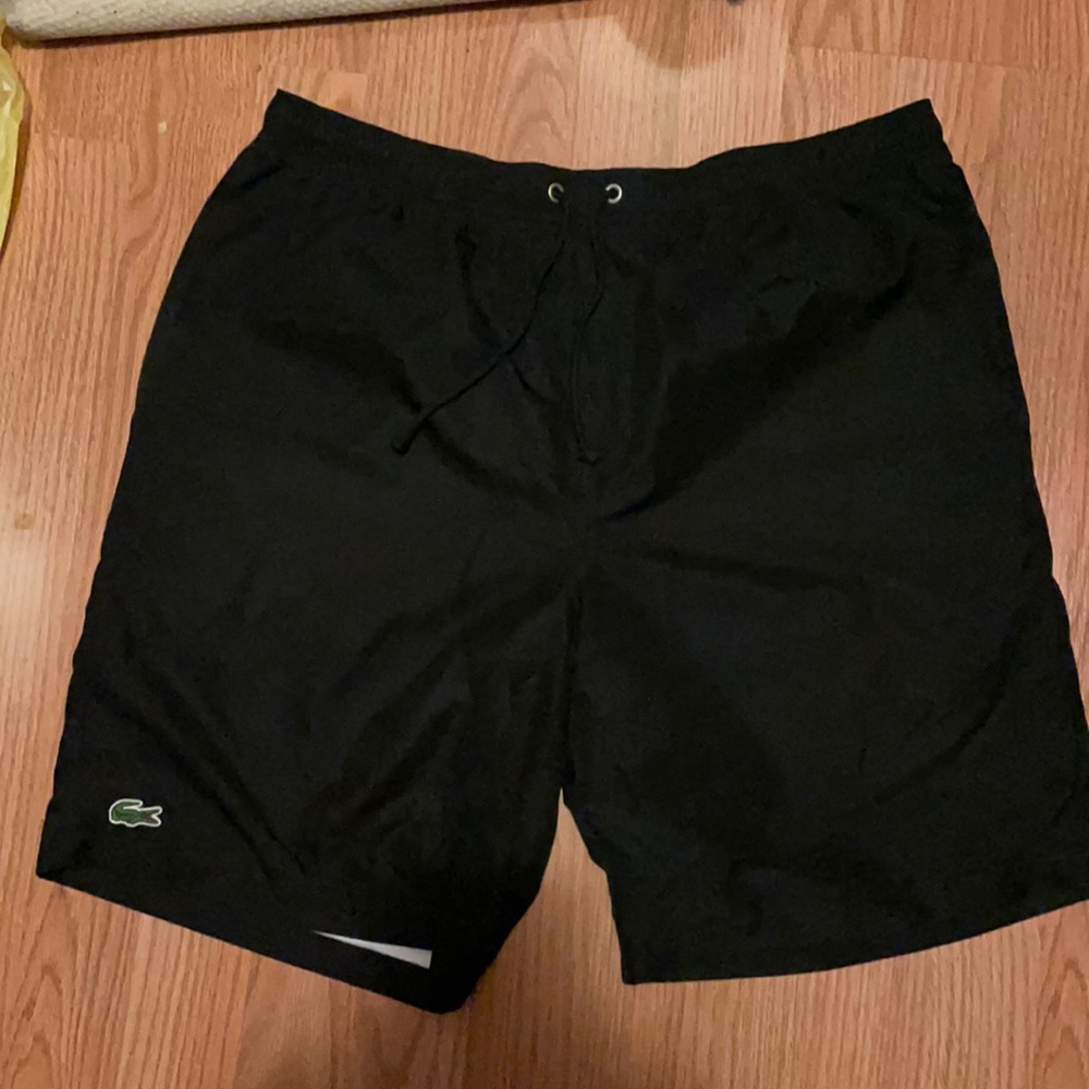 Black Lactose men’s shorts size Medium
